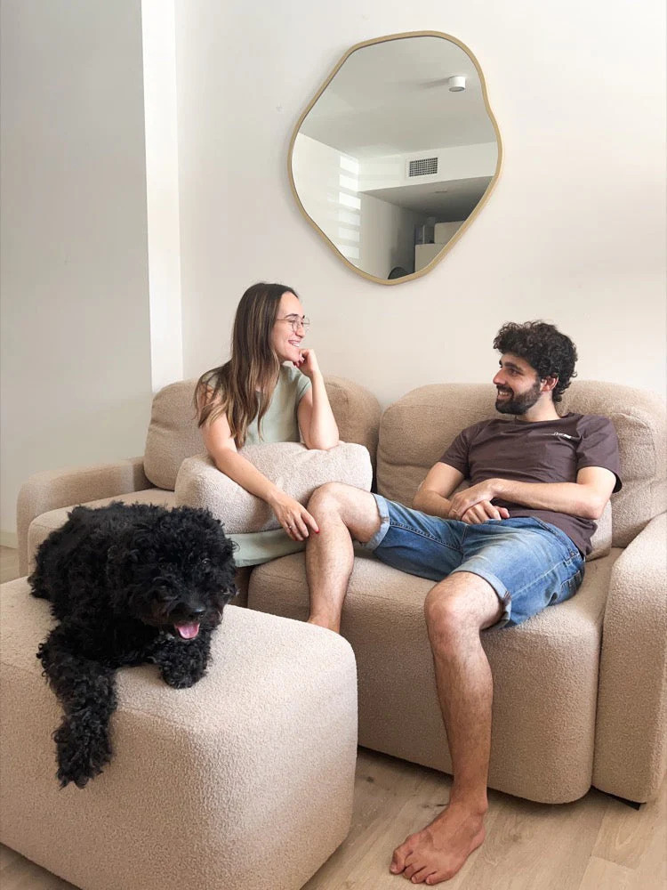 El sofá como pieza central del salón moderno