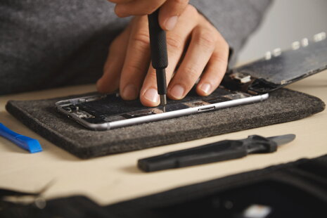 Was ein nachhaltiges Smartphone ausmacht – und warum refurbished Handys von Handingo die bessere Wahl sind