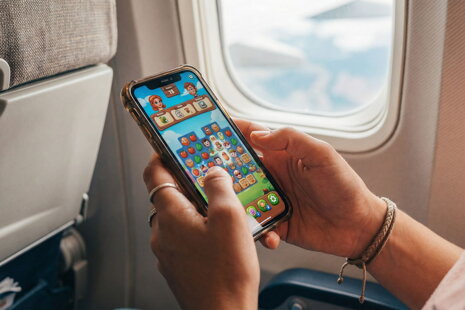 Kolikkopelit netissä pitävät pintansa – miksi yksinkertainen viihde toimii yhä vuonna 2026?