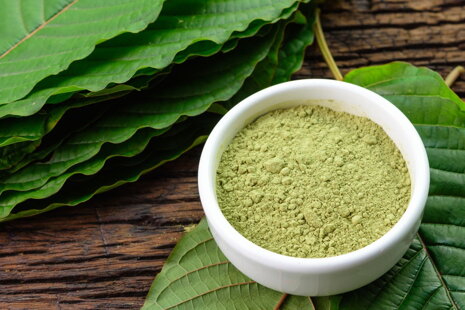 Var kan man köpa kratom i Sverige? En kort guide för nybörjare 